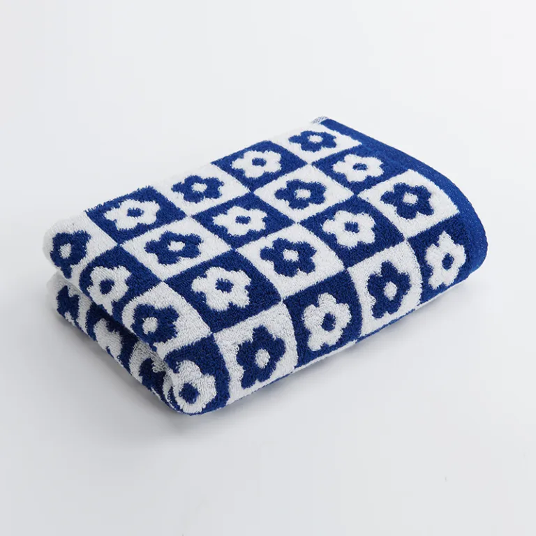 Checkerboard Floral Jacquard Cotton Towel7
