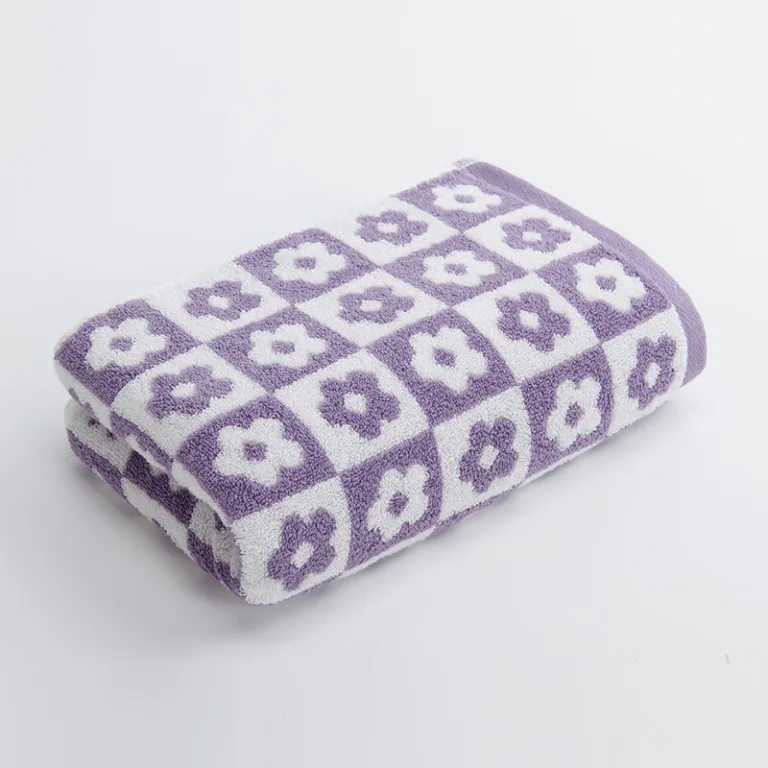 Checkerboard Floral Jacquard Cotton Towel9