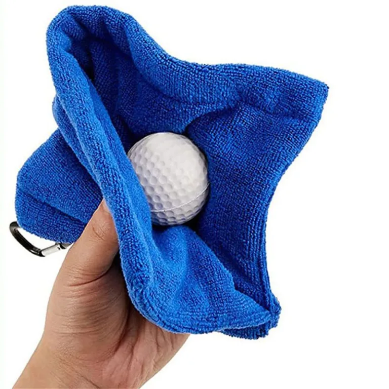 Microfiber Golf Towel with Pocket and Carabiner Clip5