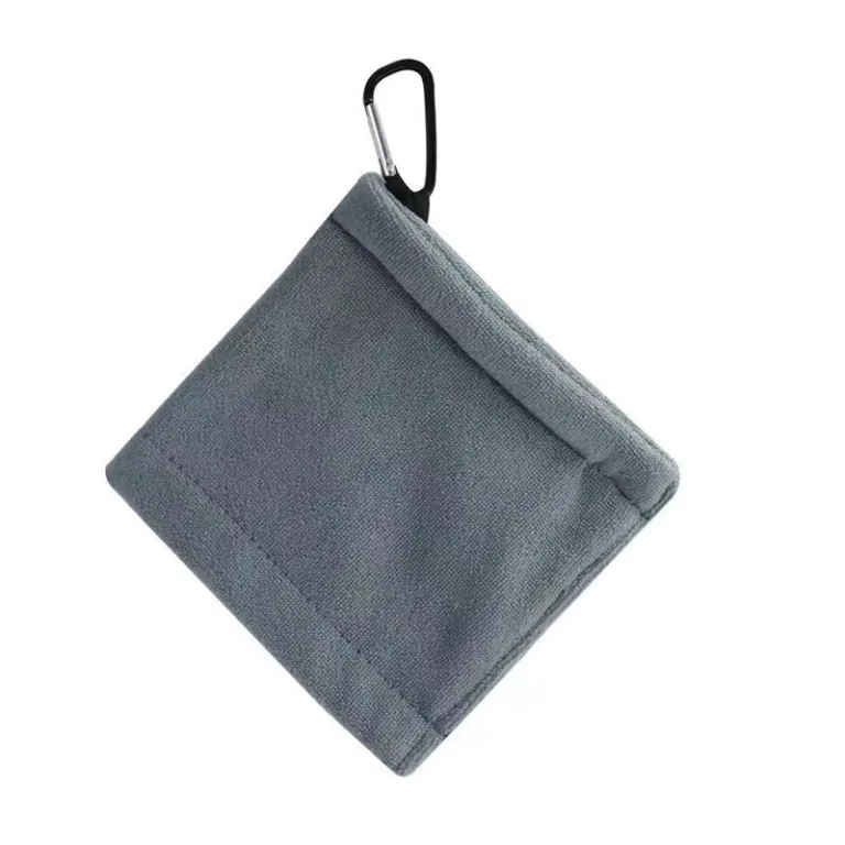 Microfiber Golf Towel with Pocket and Carabiner Clip7